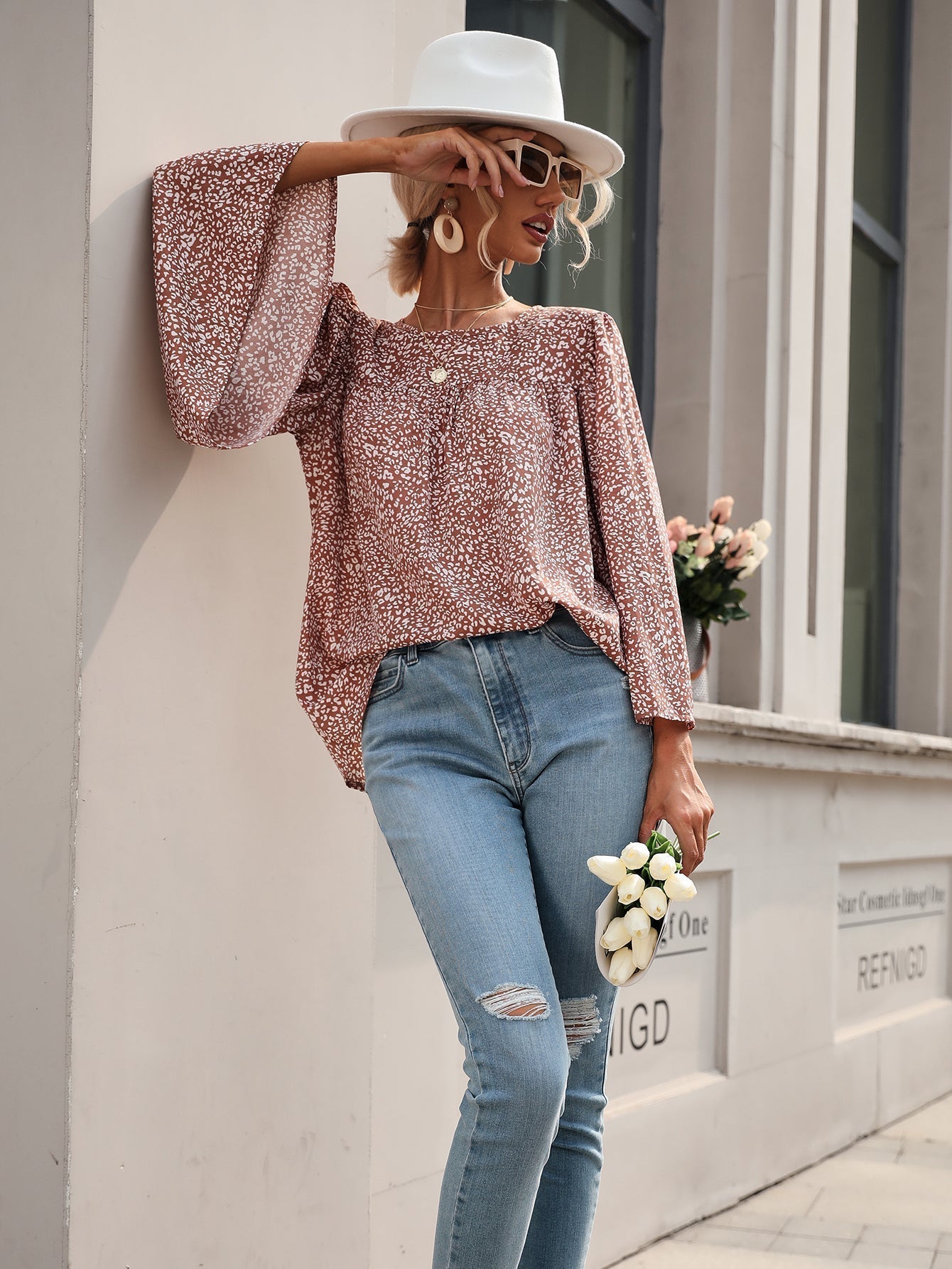 fermon - Flare Sleeve Disty Floral Blouse