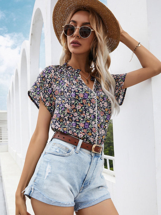 fermon - V-neck Floral Short-sleeved Chiffon Shirt