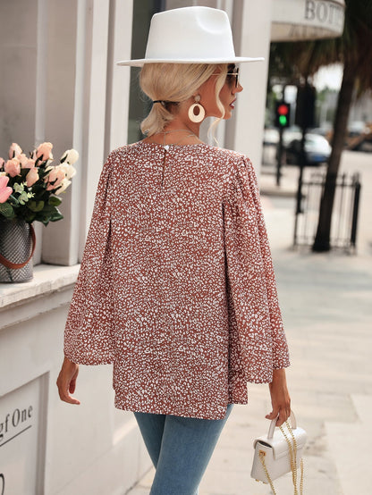 fermon - Flare Sleeve Disty Floral Blouse