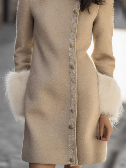 Stylish Wool Coat With White Faux Fur Collar And Cuffs